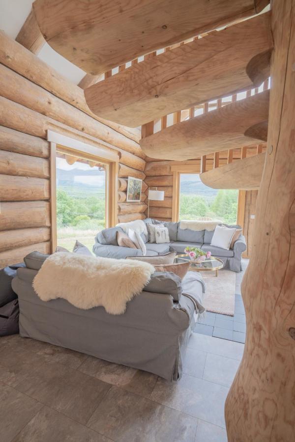 Wild Nurture Eco Luxury Offgrid Log Cabin Fort William Ngoại thất bức ảnh
