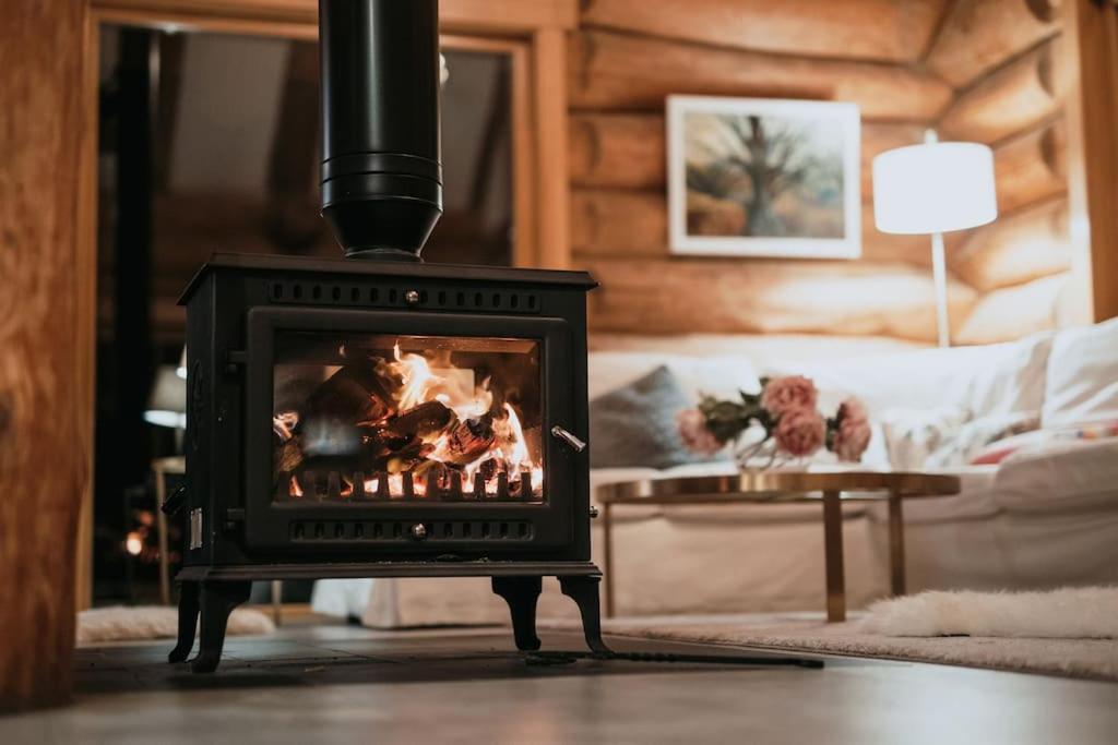 Wild Nurture Eco Luxury Offgrid Log Cabin Fort William Ngoại thất bức ảnh