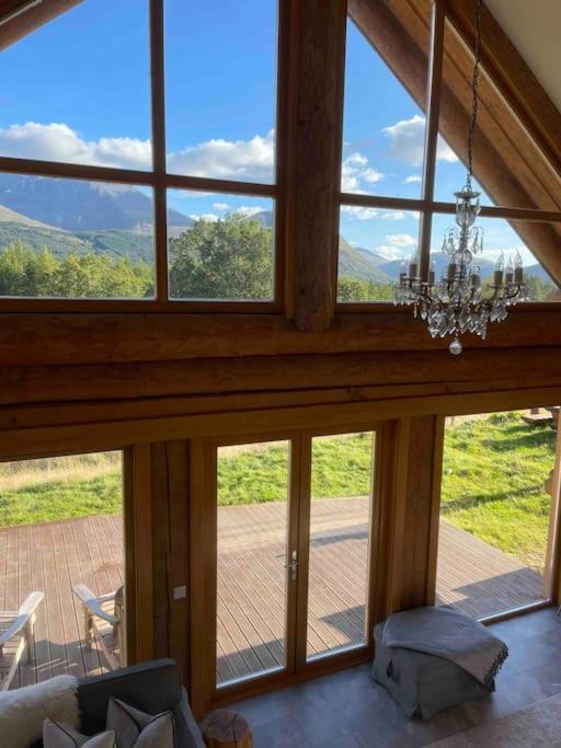 Wild Nurture Eco Luxury Offgrid Log Cabin Fort William Ngoại thất bức ảnh